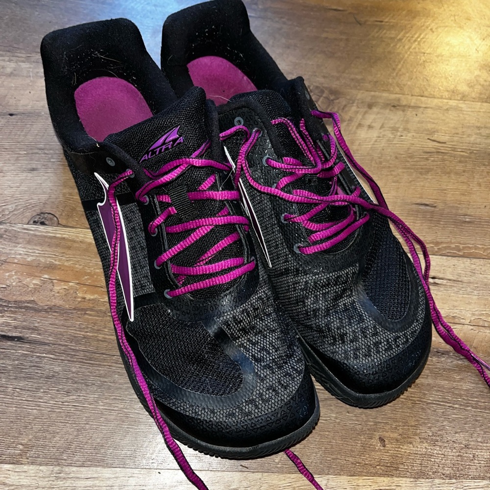 Women’s Altra HIIT XT Black/Purple AFW1776P-1